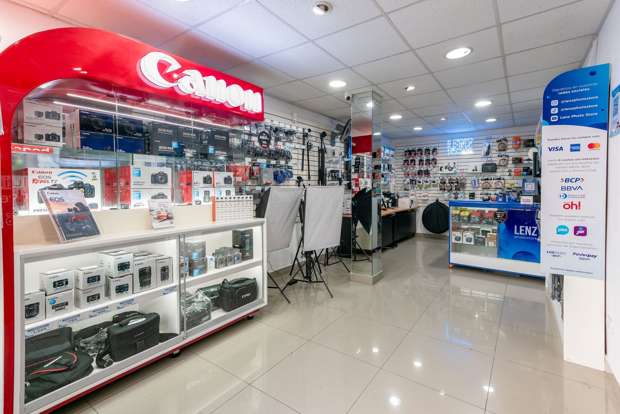 Tienda Lenz Photo Store en Lince, Lima